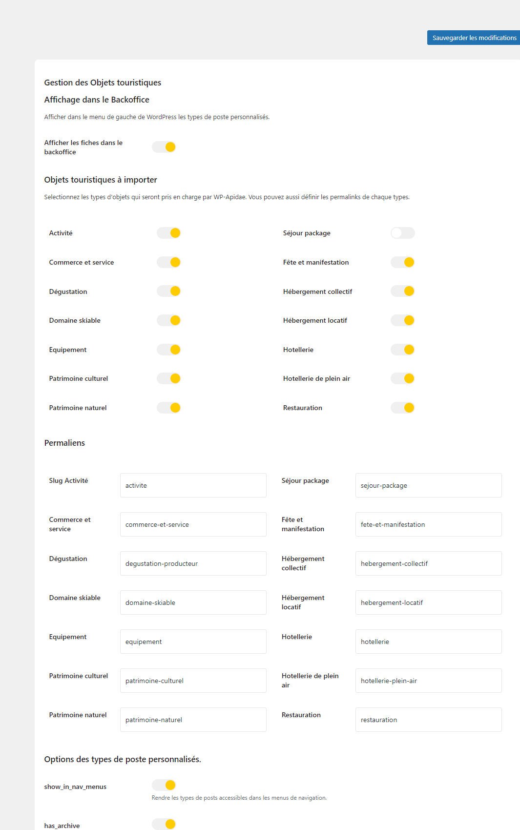Onglet Objets touristiques : 14 types de fiches activables, permaliens personnalisables, options show_in_nav_menus et has_archive