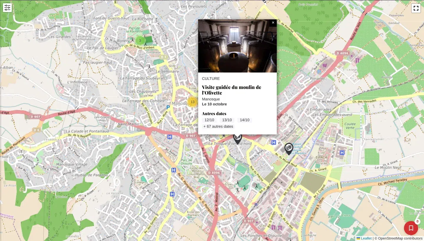 La carte globale du site de démo, zoomée sur Manosque, l’infobulle d’une visite guidée ouverte.